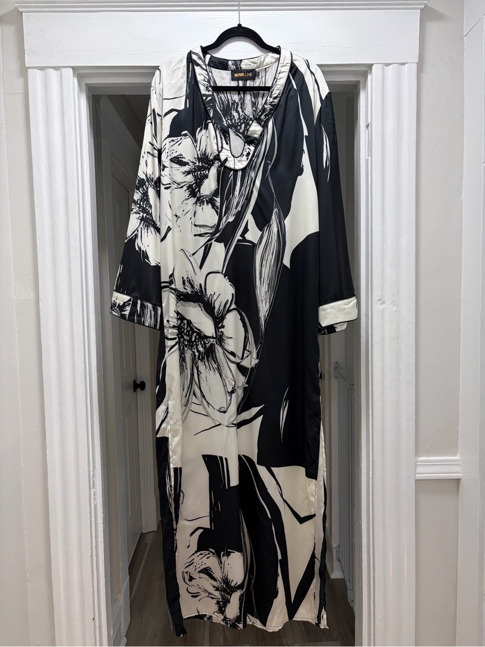 Fashion Nova Black & White Floral Satin Caftan Robe - Long